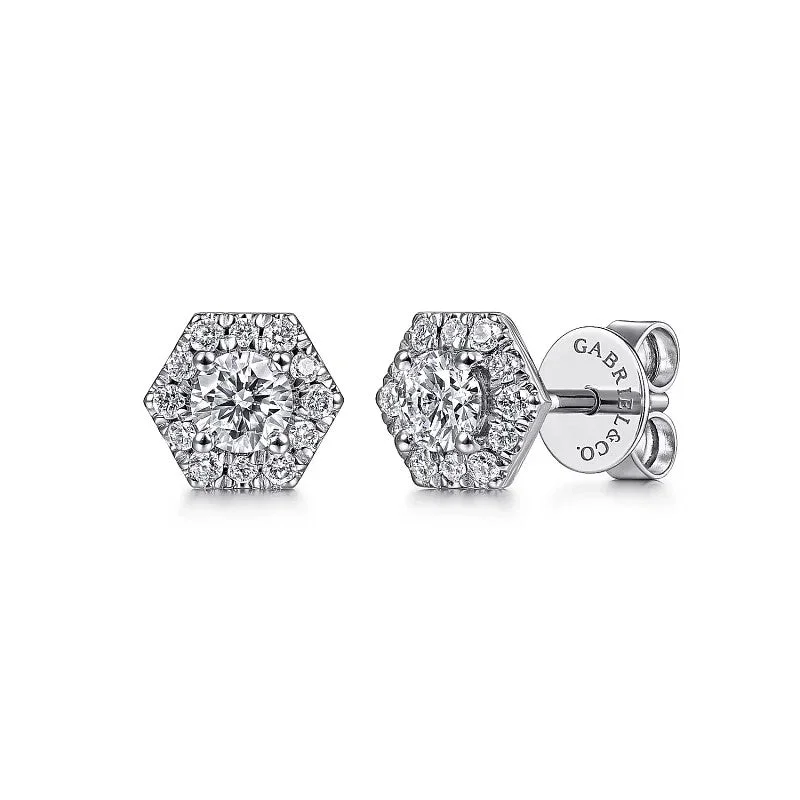 Women’s flower stud earrings-Diamond Earring