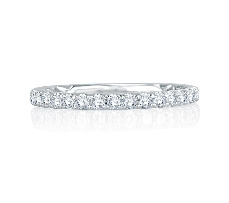 14k White Gold Diamond Quilted Anniversary Band - .31cttw