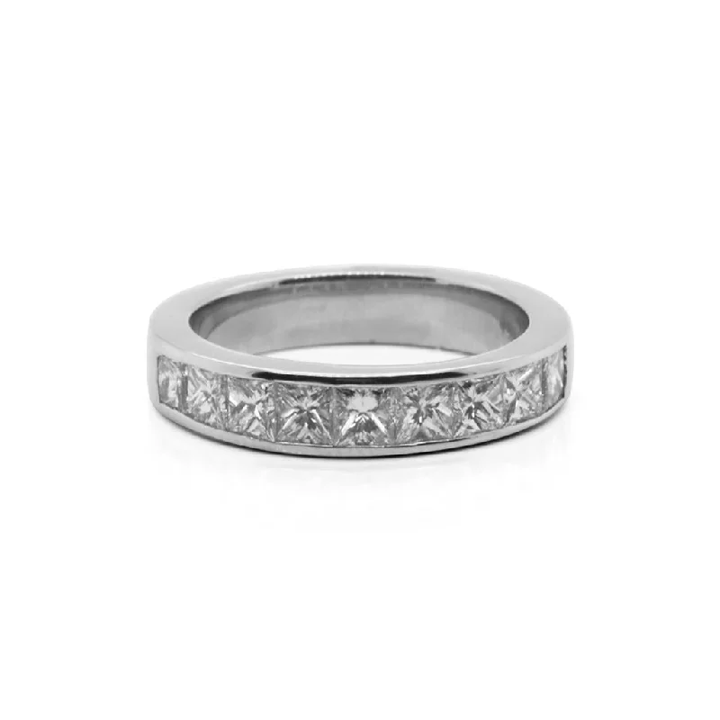 14k White Gold Diamond Band - 1.51cttw