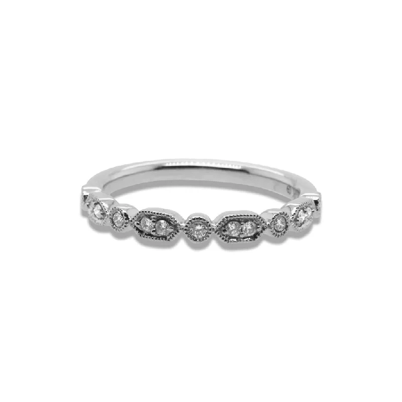 14k White Gold & Diamond Milgrain Band