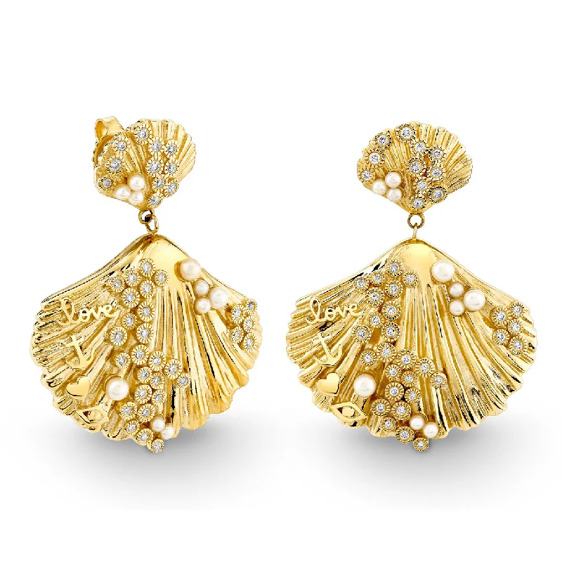 Women’s stud earrings-Gold & Diamond Scallop Shell Earring