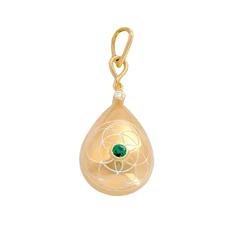 Women’s gold pendant necklaces-Emerald Teardrop Pendant with Diamonds