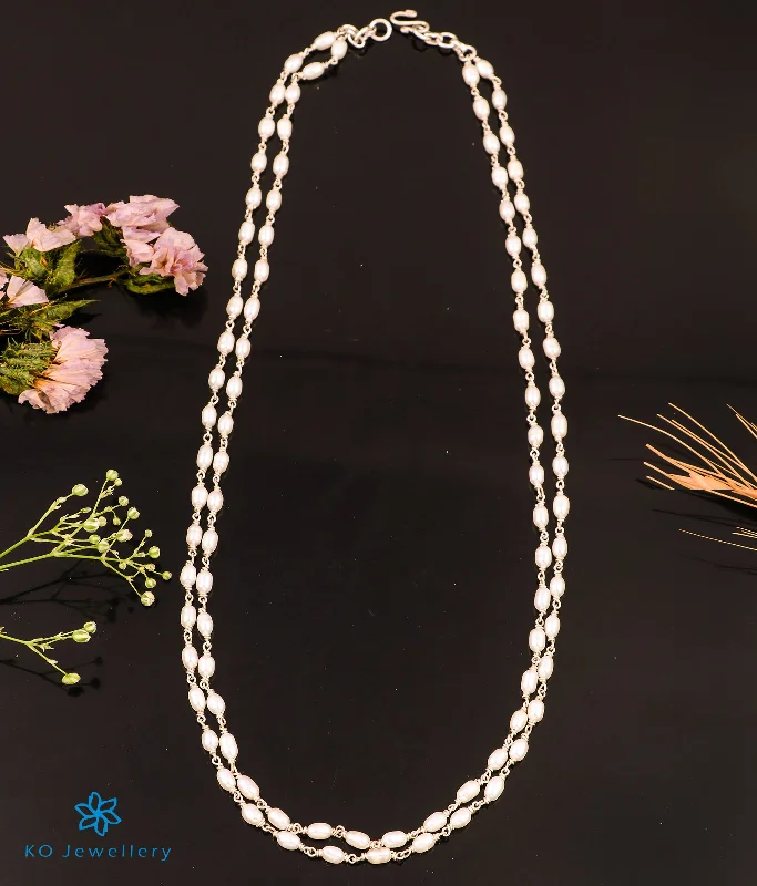 Women’s two-tone necklaces-The Samudra Silver Pearl Chain (Long Pearls/2 layers/Bright Silver)