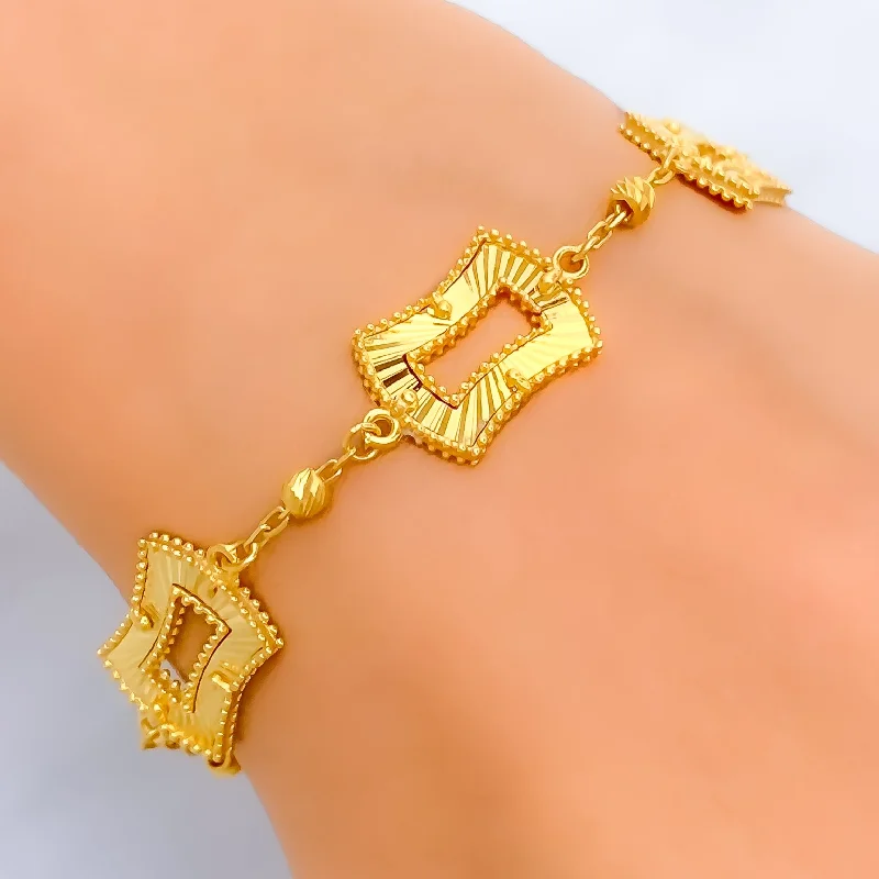 Women’s gemstone bracelets-Decorative Classy 21k Gold Bracelet