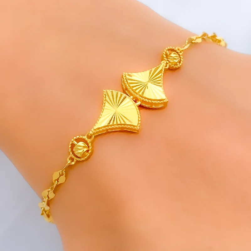 Women’s chunky bracelets-Elegant Attractive 21k Gold Bracelet