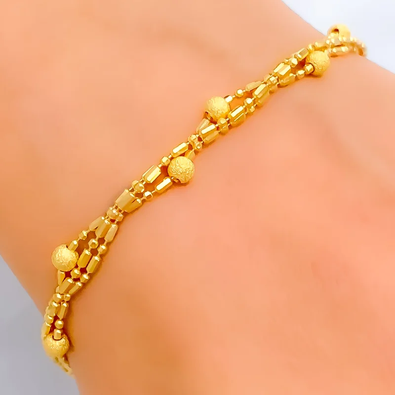 Women’s luxury diamond bangles-Dazzling Classy 22K Gold Bracelet