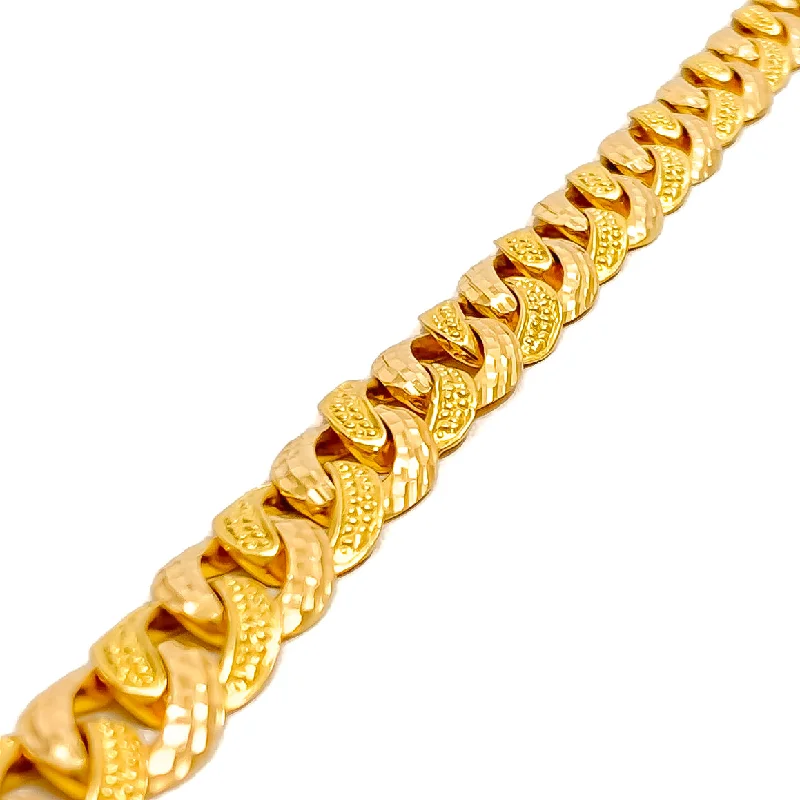 Women’s romantic bracelets-Charming Palatial 22K Gold Men's Bracelet