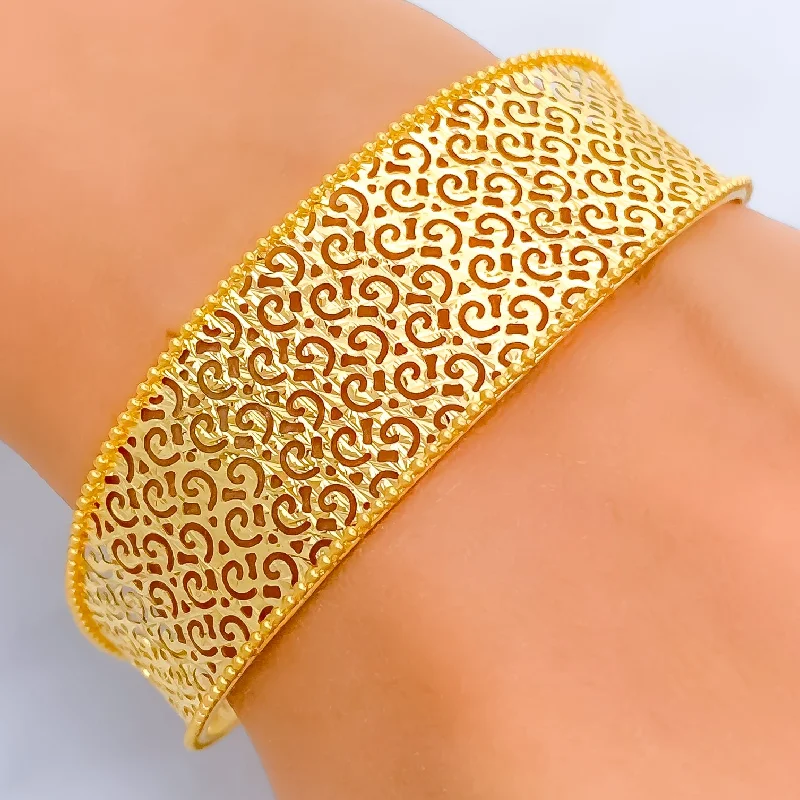 Women’s adjustable bangles-Dazzling Fashionable 21k Statement Bangle Bracelet