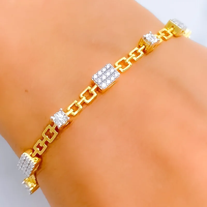 Women’s luxury diamond bangles-Alternating Chain Linked Diamond + 18k Gold Bracelet